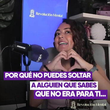 por-que-no-puedes-soltar-a-alguien-que-sabes-que-no-era-para-ti